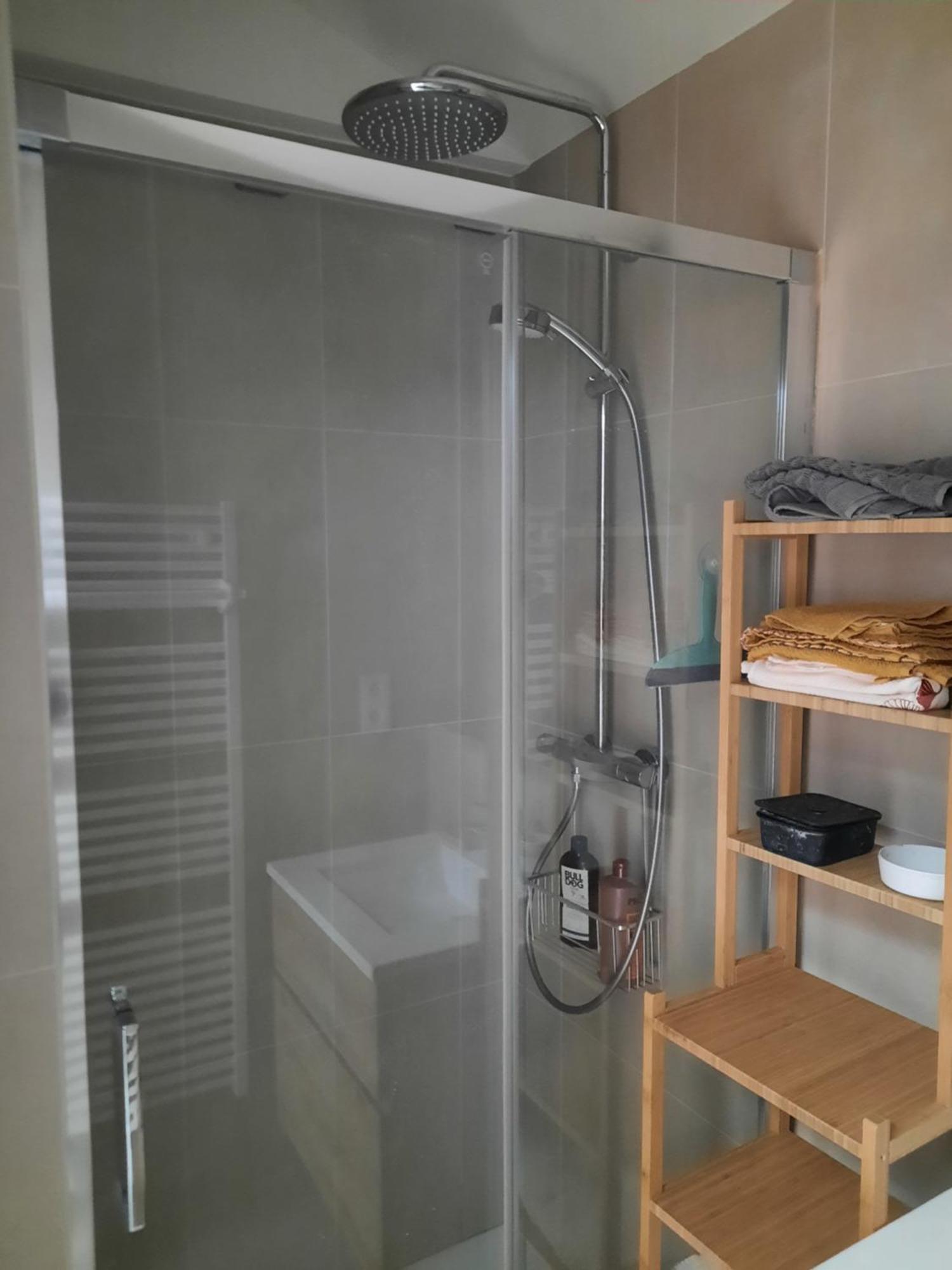 Loft 4-5 Personnes A Montmartre - Parking Prive Sur Reservation 巴黎 外观 照片